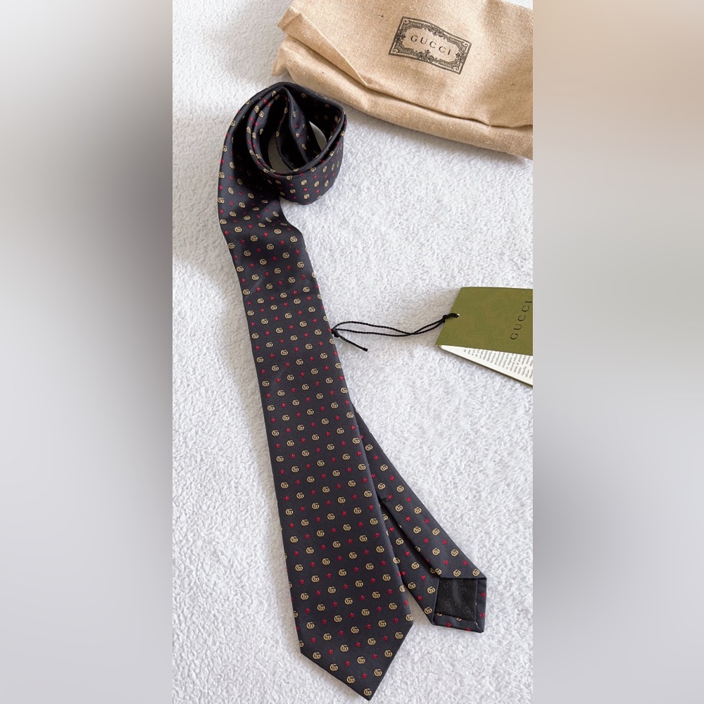 Authentic Gucci Men's Double G and Stars silk Jacquard tie - Picture 13 of 16